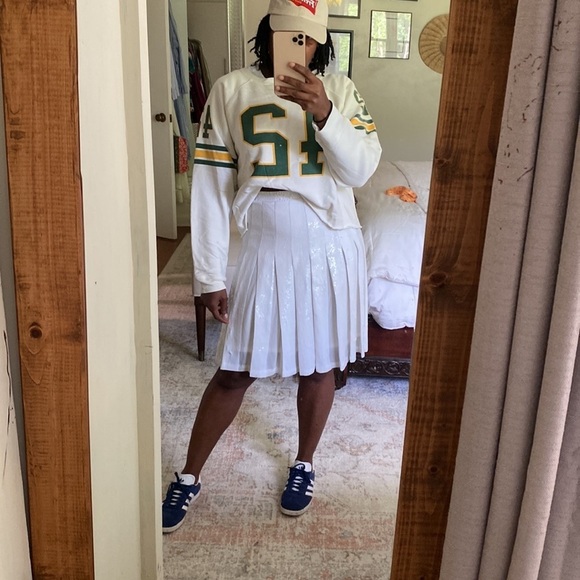 BCBGmaxazria - Picture 1 of 6